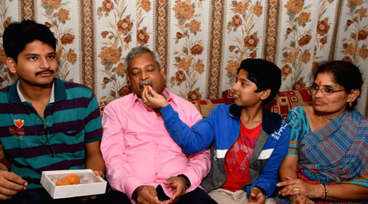 Indian professors held captive by IS